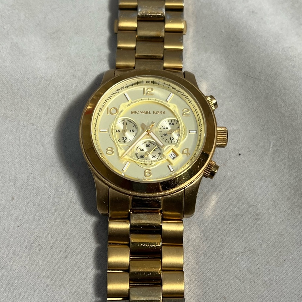 Excellent Michael Kors unisex runway watch